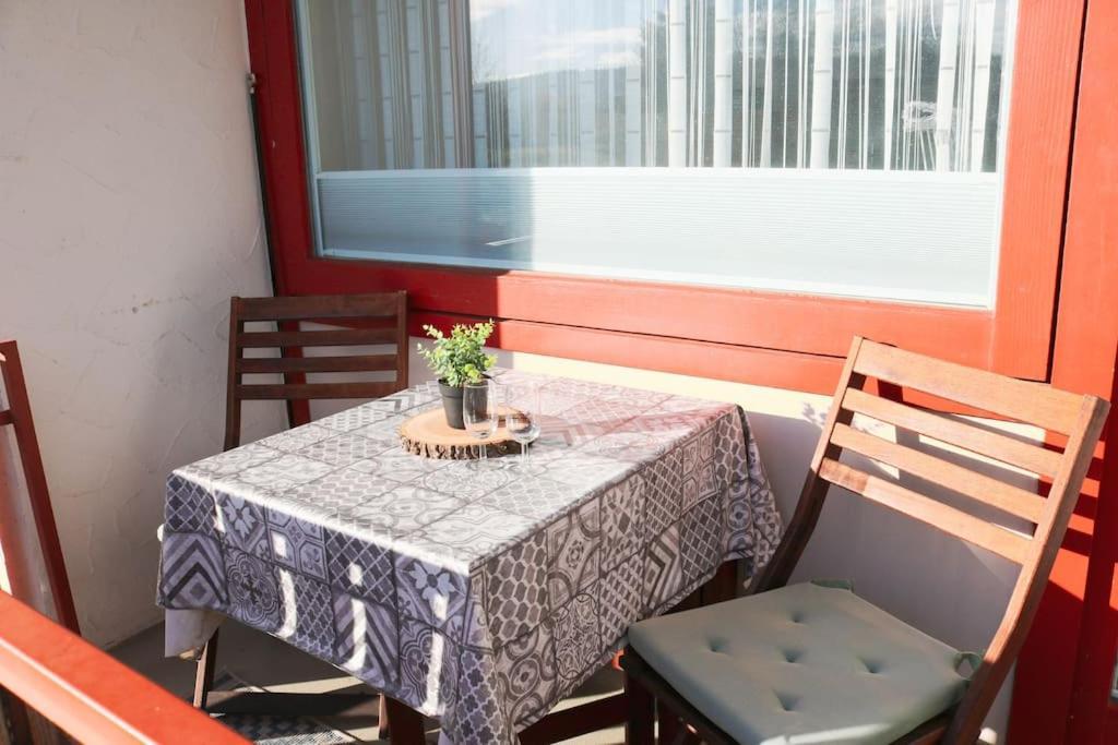 Apartement Nathalie - Wellness Mit Pool Und Sauna 施卢赫湖 外观 照片