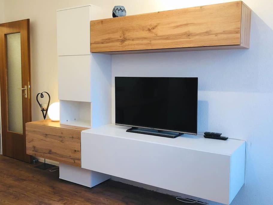 Apartement Nathalie - Wellness Mit Pool Und Sauna 施卢赫湖 外观 照片